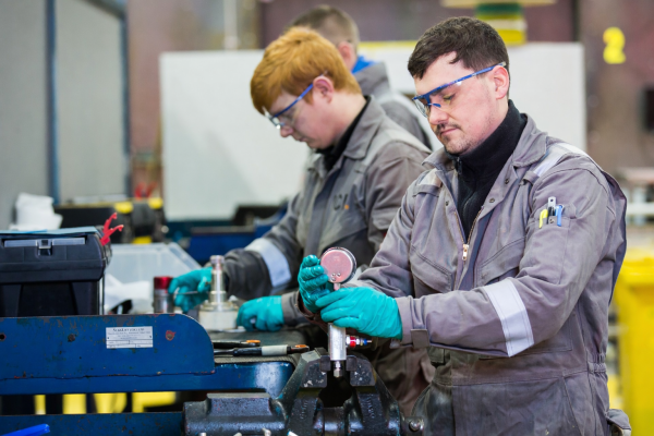 <p><strong><strong>Advanced Analytical Services</strong></strong></p>