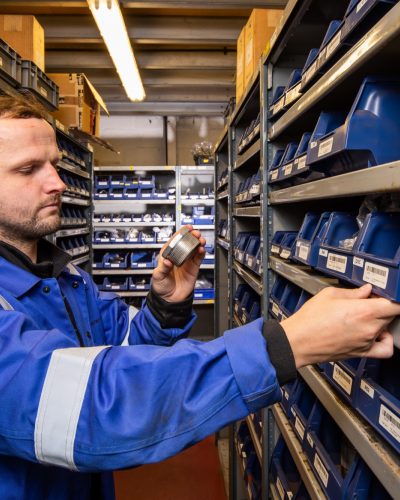 Component parts man at work